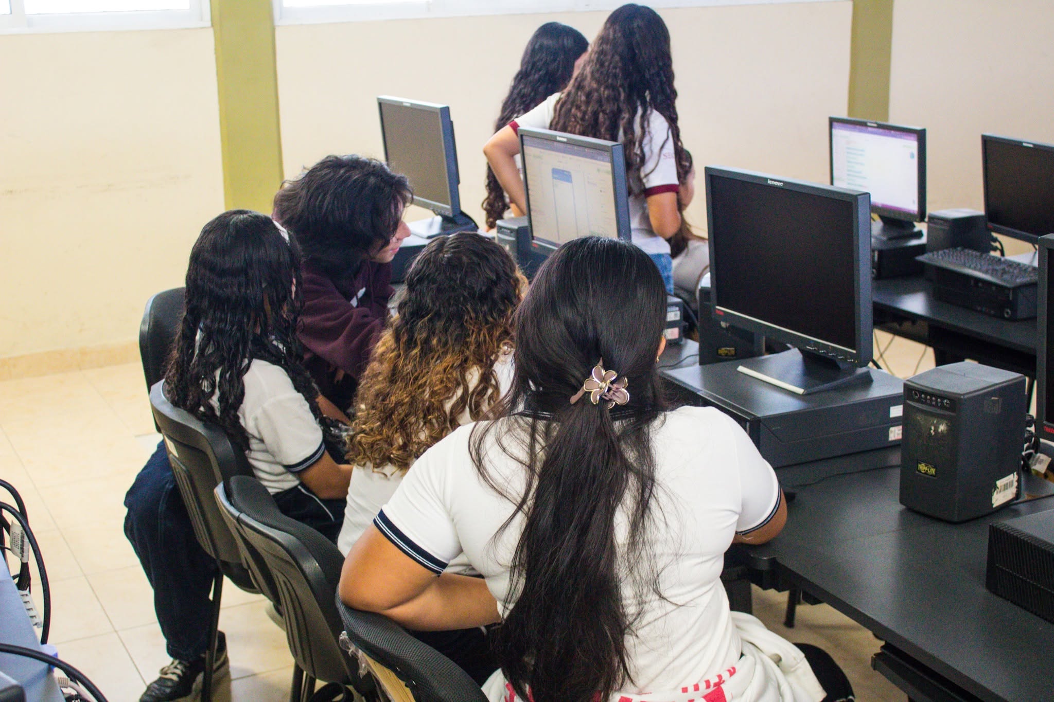 SEGEY pondrá en marcha el modelo “Planteles Renacimiento Maya” en cinco escuelas de Yucatán