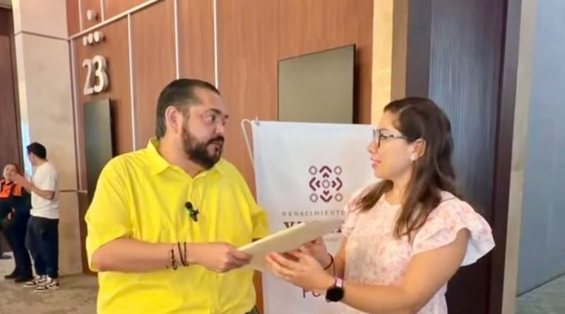 Bayardo Ojeda recaba firma para obras en Caucel